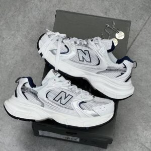 NEW BALANCE 530