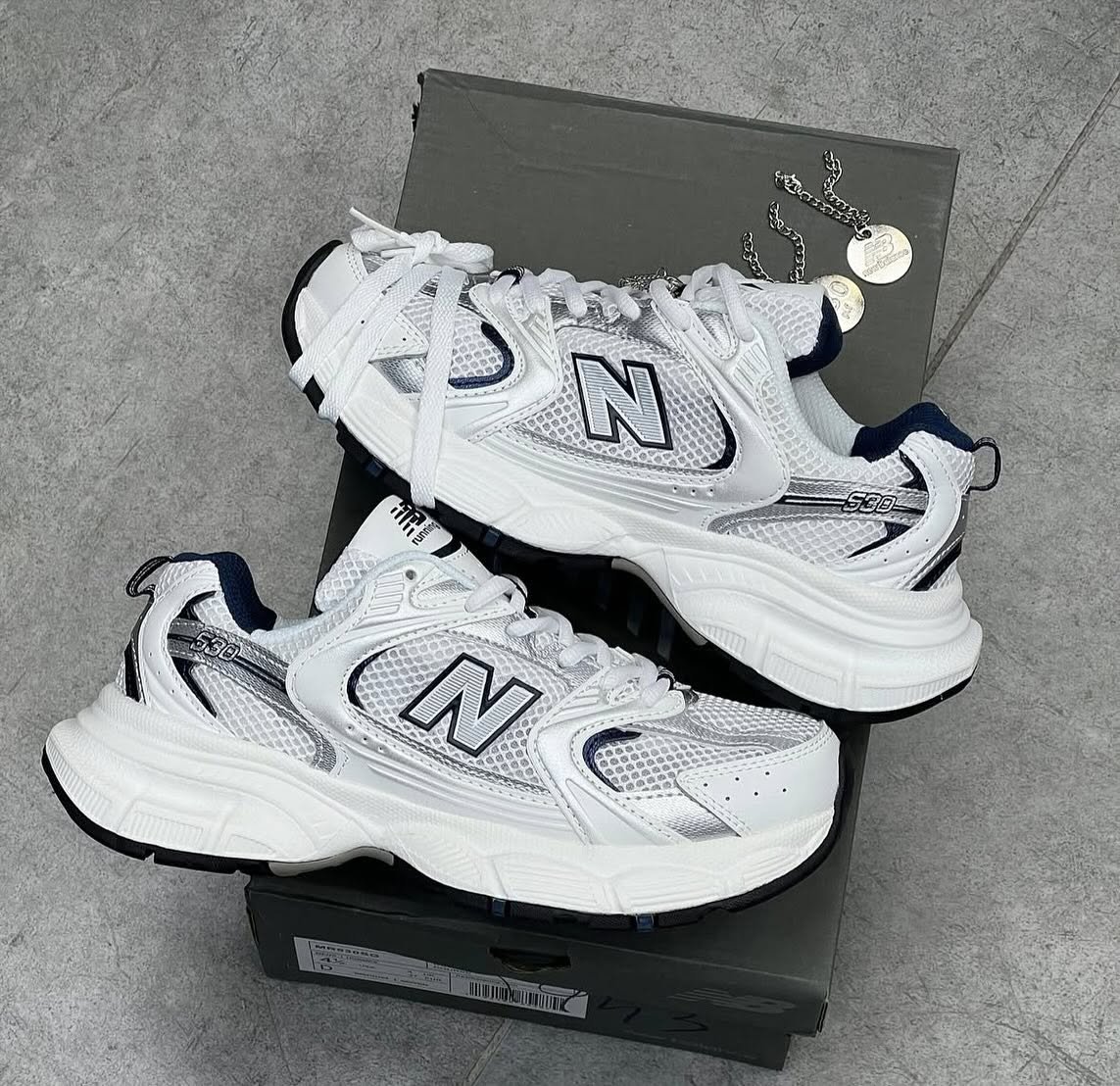 NEW BALANCE 530